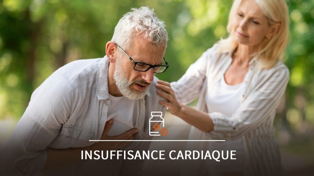 Homme âgé, subissant une insuffisance cardiaque et ressentant des douleurs au thorax. Il est penché vers l'avant ma main sur le cœur, en extérieur dans un espace vert, accompagné d'une dame à ses cotés ne sachant que faire pour l'aide.