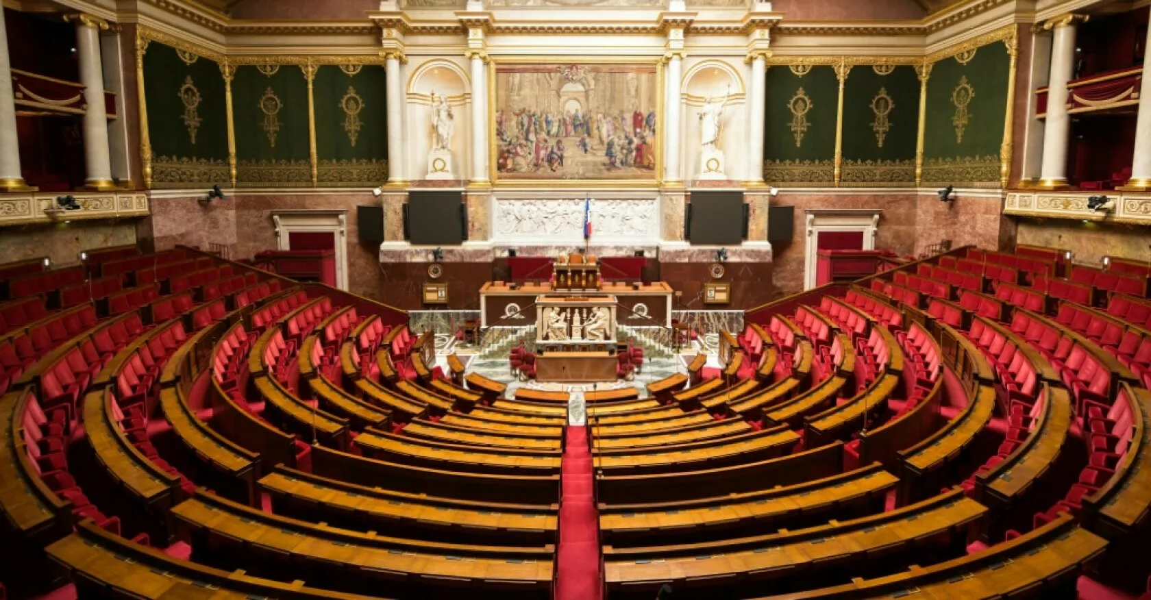 Hémicycle de l’Assemblée nationale française où sont débattus le projet de loi sur l'aide à mourir et la fin de vie.