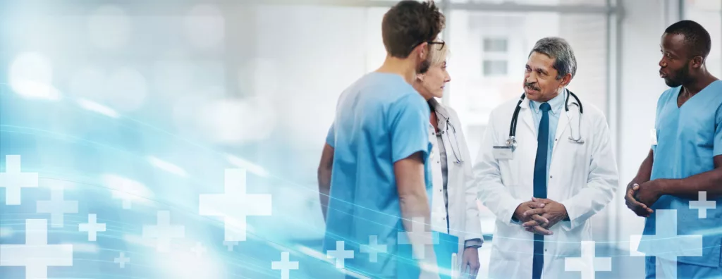 Médecins et professionnels de santé en discussion sur les compétences sages-femmes